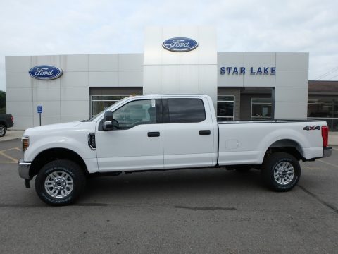 Oxford White Ford F350 Super Duty Lariat Crew Cab.  Click to enlarge.