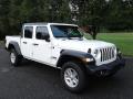 Front 3/4 View of 2020 Jeep Gladiator Sport 4x4 #4