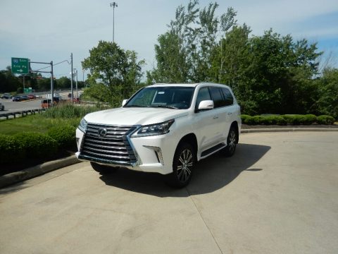 Eminent White Pearl Lexus LX 570.  Click to enlarge.