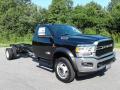 Front 3/4 View of 2019 Ram 5500 Tradesman Regular Cab Chassis #4