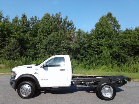 Bright White Ram 4500 Tradesman Regular Cab 4x4 Chassis.  Click to enlarge.