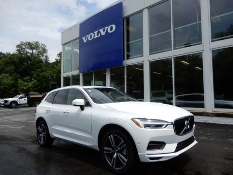 Crystal White Metallic Volvo XC60 T6 AWD Momentum.  Click to enlarge.