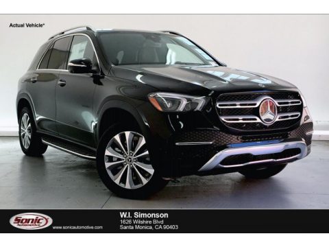 Black Mercedes-Benz GLE 350 4Matic.  Click to enlarge.