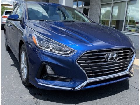 Blue Hyundai Sonata SE.  Click to enlarge.