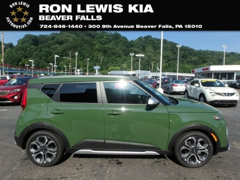 Undercover Green Kia Soul X-Line.  Click to enlarge.