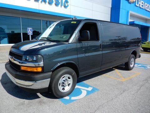 Shadow Gray Metallic Chevrolet Express 3500 Cargo Extended WT.  Click to enlarge.