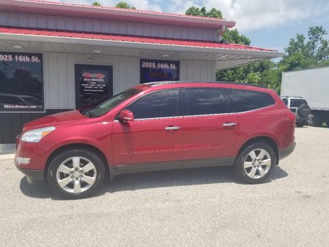 Crystal Red Tintcoat Chevrolet Traverse LT.  Click to enlarge.