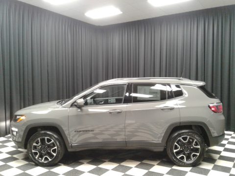 Sting-Gray Jeep Compass Sport 4x4.  Click to enlarge.