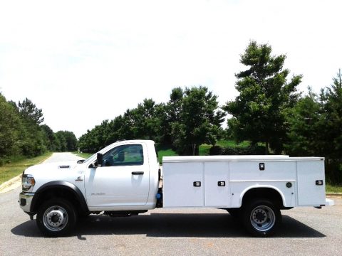 Bright White Ram 4500 Tradesman Regular Cab 4x4 Chassis.  Click to enlarge.