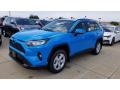 Front 3/4 View of 2019 Toyota RAV4 XLE #1