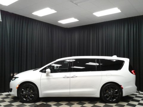 Bright White Chrysler Pacifica Touring Plus.  Click to enlarge.