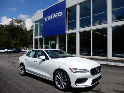 Crystal White Pearl Metallic Volvo S60 T5 Momentum.  Click to enlarge.