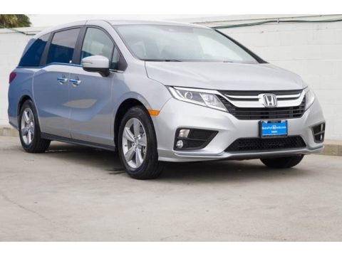 Lunar Silver Metallic Honda Odyssey EX-L.  Click to enlarge.