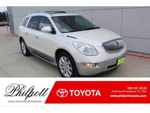White Diamond Tricoat Buick Enclave FWD.  Click to enlarge.