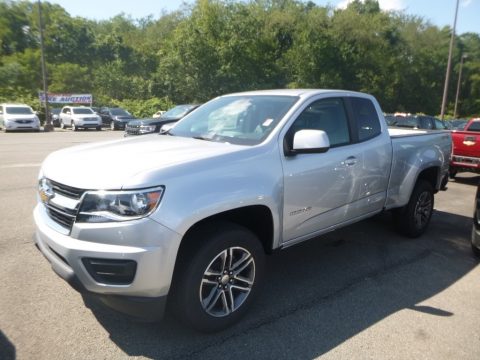 Silver Ice Metallic Chevrolet Colorado WT Extended Cab 4x4.  Click to enlarge.