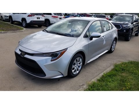 Classic Silver Metallic Toyota Corolla LE.  Click to enlarge.