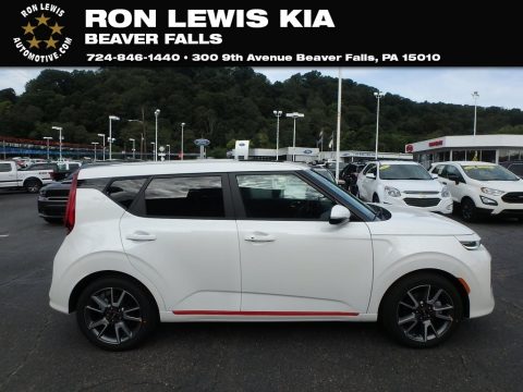 Snow White Pearl Kia Soul GT-Line.  Click to enlarge.
