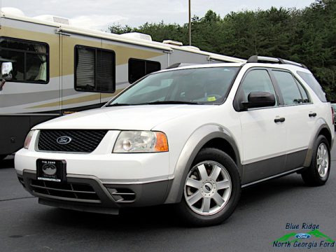 Oxford White Ford Freestyle SE.  Click to enlarge.