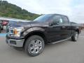 Front 3/4 View of 2019 Ford F150 XLT SuperCab 4x4 #6