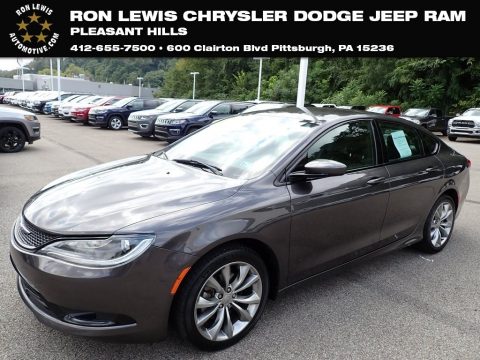 Granite Crystal Metallic Chrysler 200 S.  Click to enlarge.