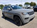 Front 3/4 View of 2020 Jeep Grand Cherokee Altitude 4x4 #1