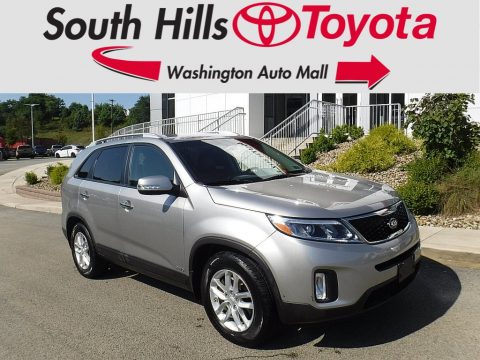 Bright Silver Kia Sorento LX AWD.  Click to enlarge.