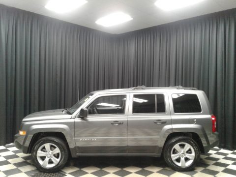 Mineral Gray Metallic Jeep Patriot Sport 4x4.  Click to enlarge.