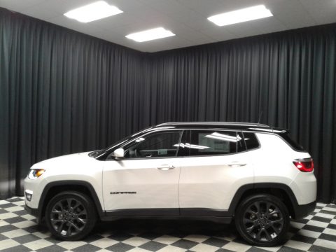 Pearl White Tri-Coat Jeep Compass High Altitude 4x4.  Click to enlarge.