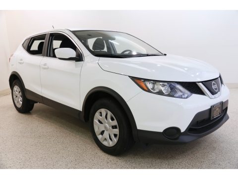 Glacier White Nissan Rogue Sport S AWD.  Click to enlarge.
