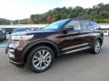 Front 3/4 View of 2020 Ford Explorer XLT #7