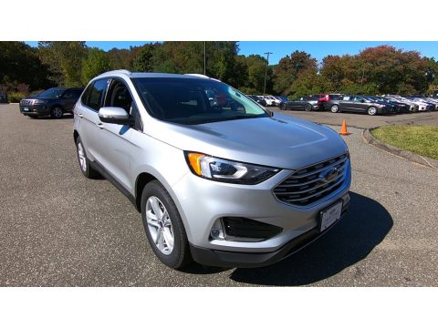 Ingot Silver Ford Edge SEL AWD.  Click to enlarge.