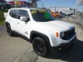Front 3/4 View of 2018 Jeep Renegade Latitude 4x4 #7