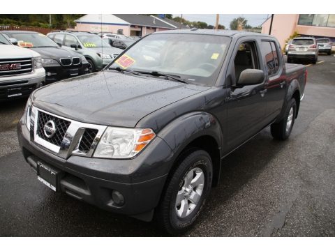 Super Black Nissan Frontier SV Crew Cab 4x4.  Click to enlarge.