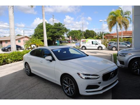 Crystal White Pearl Metallic Volvo S90 T5.  Click to enlarge.