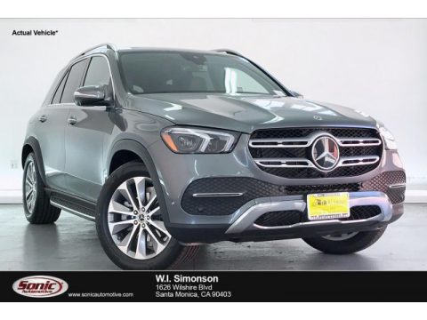 Selenite Grey Metallic Mercedes-Benz GLE 350.  Click to enlarge.