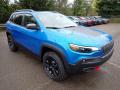 Front 3/4 View of 2020 Jeep Cherokee Trailhawk 4x4 #7