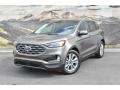 Front 3/4 View of 2019 Ford Edge Titanium AWD #5