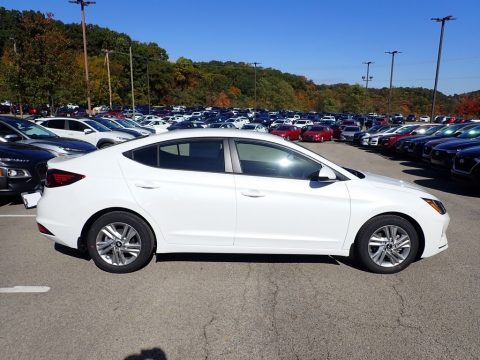 Quartz White Pearl Hyundai Elantra SEL.  Click to enlarge.