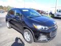 Front 3/4 View of 2020 Chevrolet Trax LS AWD #7