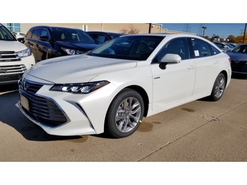 Wind Chill Pearl Toyota Avalon Hybrid XLE.  Click to enlarge.
