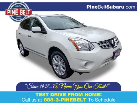Pearl White Nissan Rogue SL AWD.  Click to enlarge.