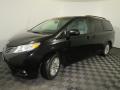 Front 3/4 View of 2014 Toyota Sienna XLE #6