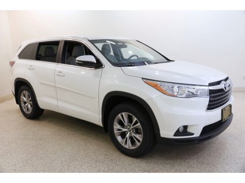 Blizzard Pearl Toyota Highlander LE V6 AWD.  Click to enlarge.