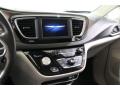 2018 Pacifica Touring L #9