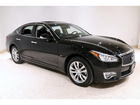 Black Obsidian Infiniti Q70 3.7X LUXE.  Click to enlarge.