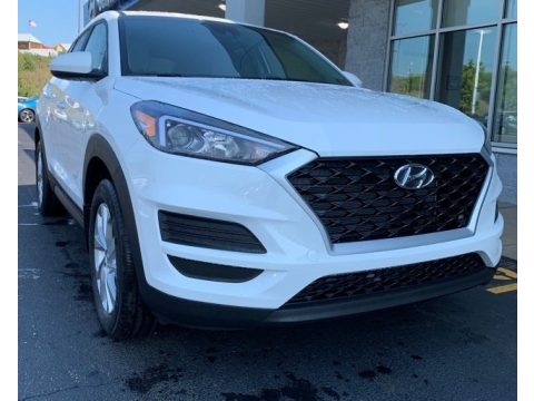 Winter White Hyundai Tucson SE AWD. Click to enlarge. Winter White Hyundai Tucson SE AWD. Click to enlarge.