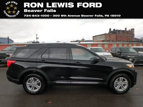 Agate Black Metallic Ford Explorer XLT 4WD.  Click to enlarge.