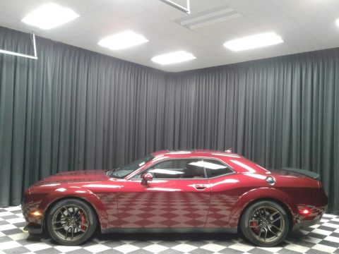 Octane Red Pearl Dodge Challenger SRT Hellcat Redeye Widebody.  Click to enlarge.