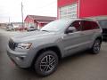 Front 3/4 View of 2020 Jeep Grand Cherokee Trailhawk 4x4 #1