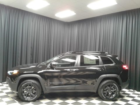 Diamond Black Crystal Pearl Jeep Cherokee Upland 4x4.  Click to enlarge.